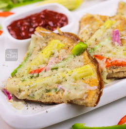Bell Peppers Baby Corn Eggizza Recipe